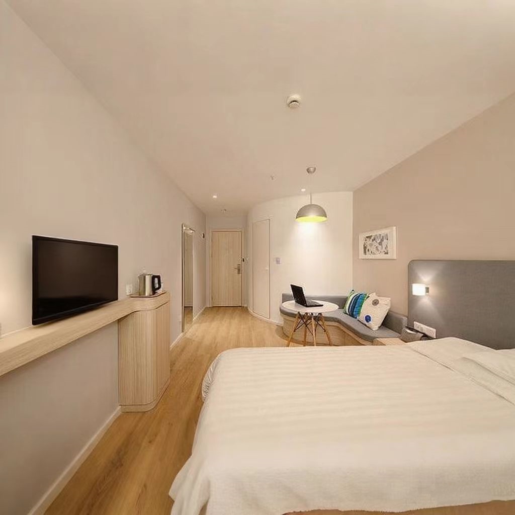 Hotel IPTV System Procurement: A Must-Read Guide to Key Considerations