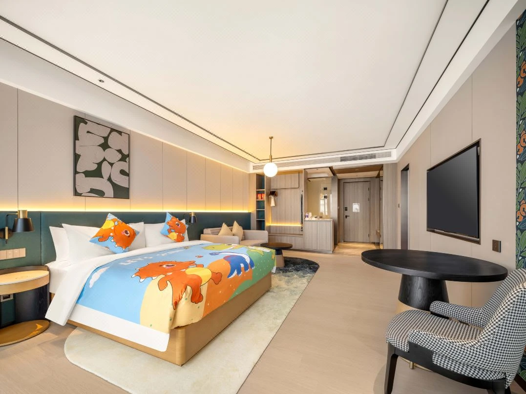 Qujing Jinzuo Hotel guest room IPTV deployment