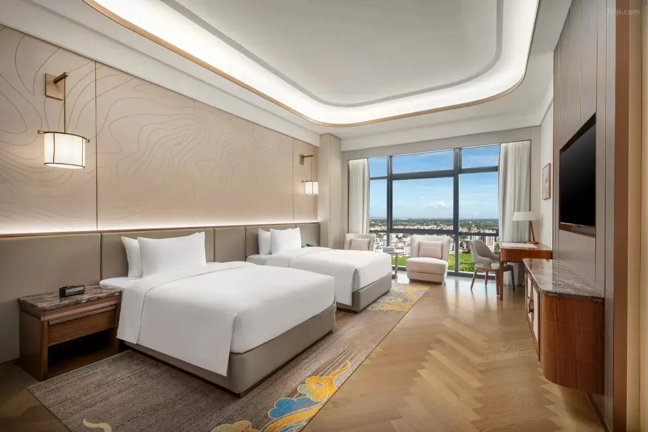 Qujing Jinzuo Hotel guest room IPTV deployment